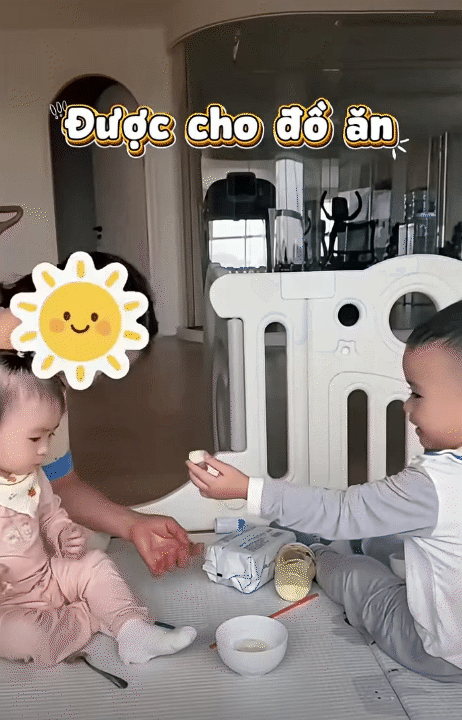 MC Ngô Mai Phương khoe khoảnh khắc con trai cưng chiều, nhường nhịn em gái: Mới hơn 2 tuổi đã ra dáng anh lớn trong nhà- Ảnh 4.