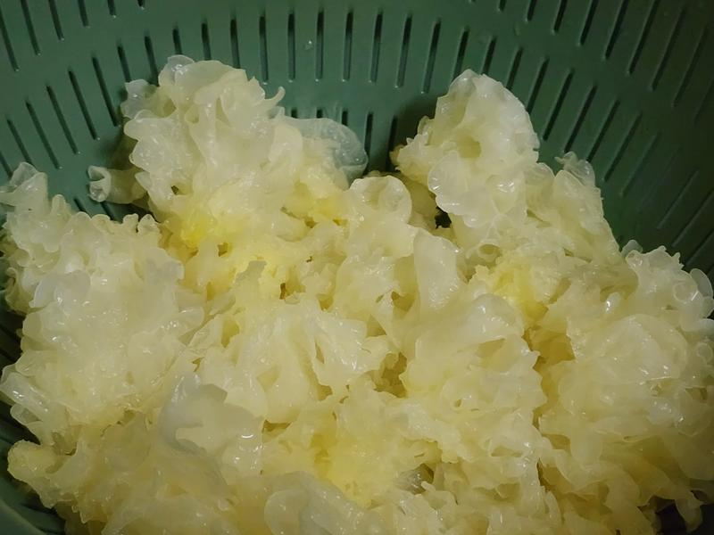 Những phụ nữ lão hóa chậm thường ăn 3 món này để bổ sung collagen, giúp da săn chắc và có vẻ ngoài tươi tắn- Ảnh 9.