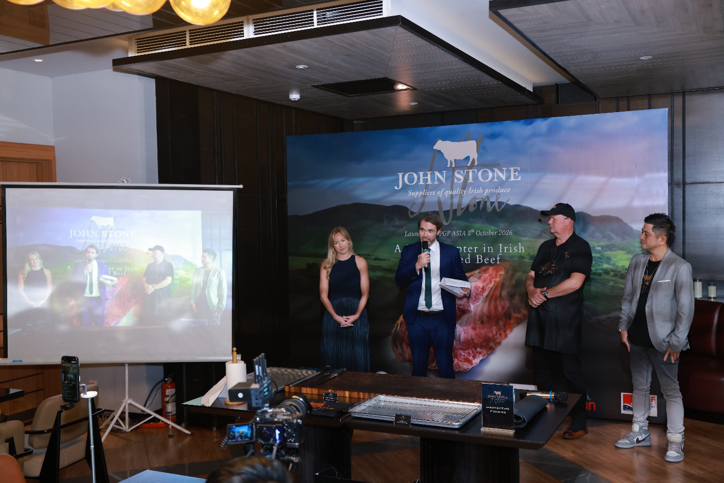 Hương vị Ireland đ&atilde; đến Việt Nam: Thịt b&ograve; ăn cỏ chất lượng ch&iacute;nh thức ra mắt tại Th&agrave;nh phố Hồ Ch&iacute; Minh- Ảnh 1.