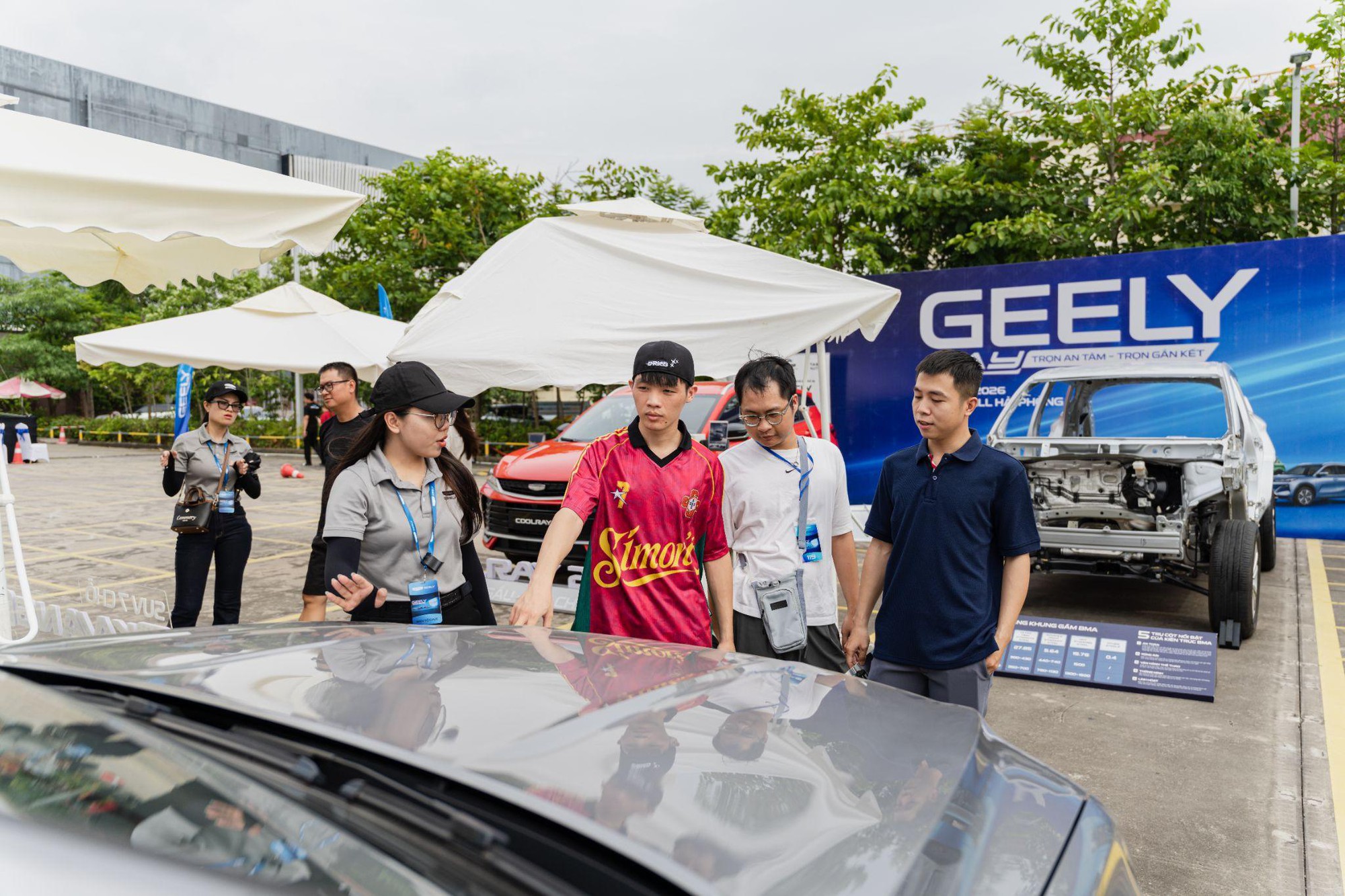Geely Việt Nam mở chuỗi sự kiện trải nghiệm tại 5 th&agrave;nh phố lớn, h&uacute;t hơn 5.000 lượt kh&aacute;ch tham gia- Ảnh 2.