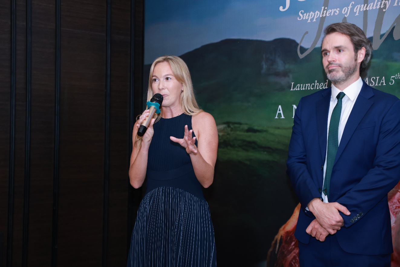 Hương vị Ireland đ&atilde; đến Việt Nam: Thịt b&ograve; ăn cỏ chất lượng ch&iacute;nh thức ra mắt tại Th&agrave;nh phố Hồ Ch&iacute; Minh- Ảnh 2.