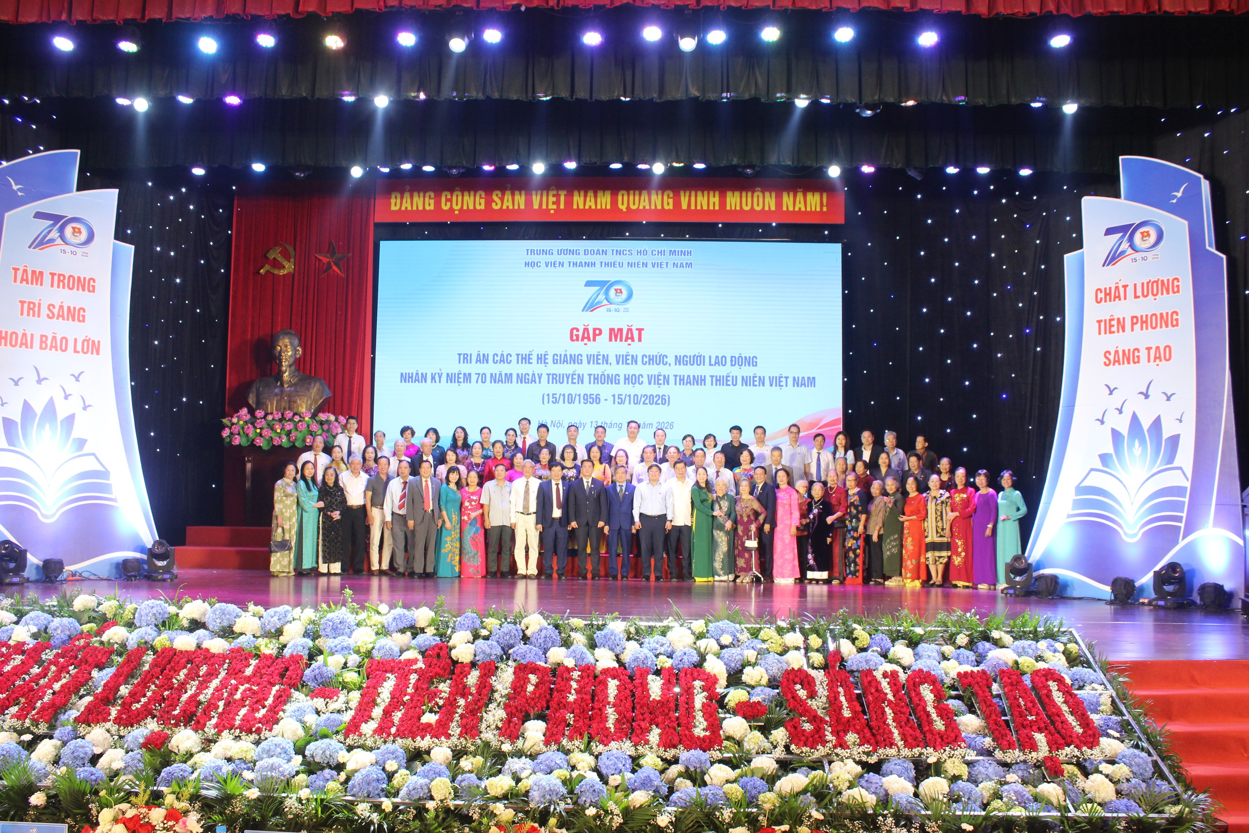 Học viện Thanh thiếu ni&ecirc;n Việt Nam tổ chức gặp mặt c&aacute;c thế hệ c&aacute;n bộ nh&acirc;n kỷ niệm 70 năm ng&agrave;y truyền thống - Ảnh 7.