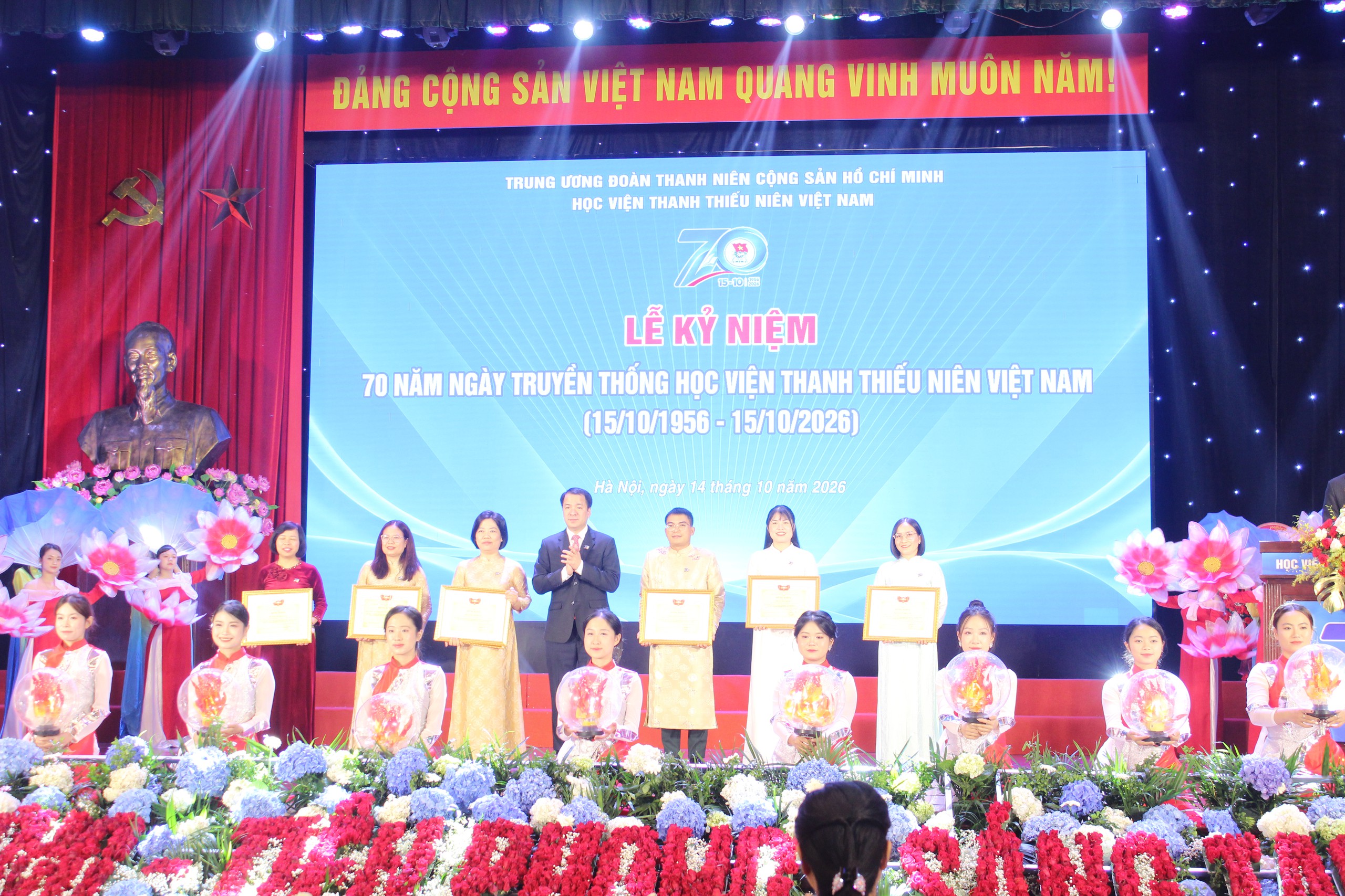 Học viện Thanh thiếu niên Việt Nam kỷ niệm 70 năm ngày truyền thống - Ảnh 6.