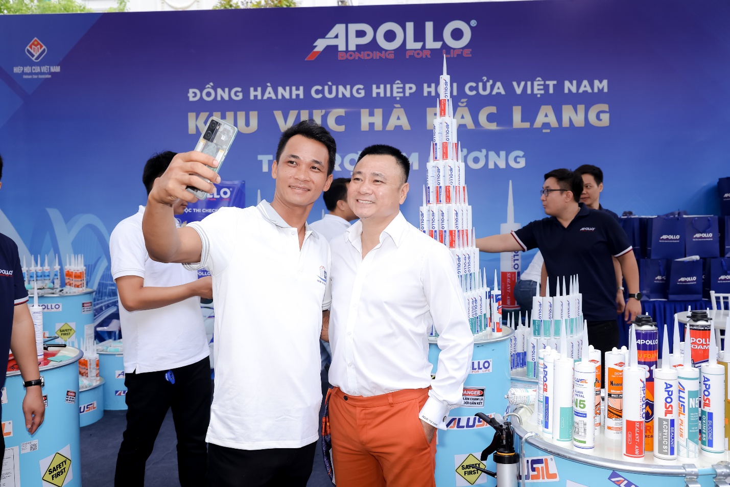 Apollo Silicone n&acirc;ng chuẩn nghề c&ugrave;ng cộng đồng ng&agrave;nh Cửa Việt Nam- Ảnh 2.