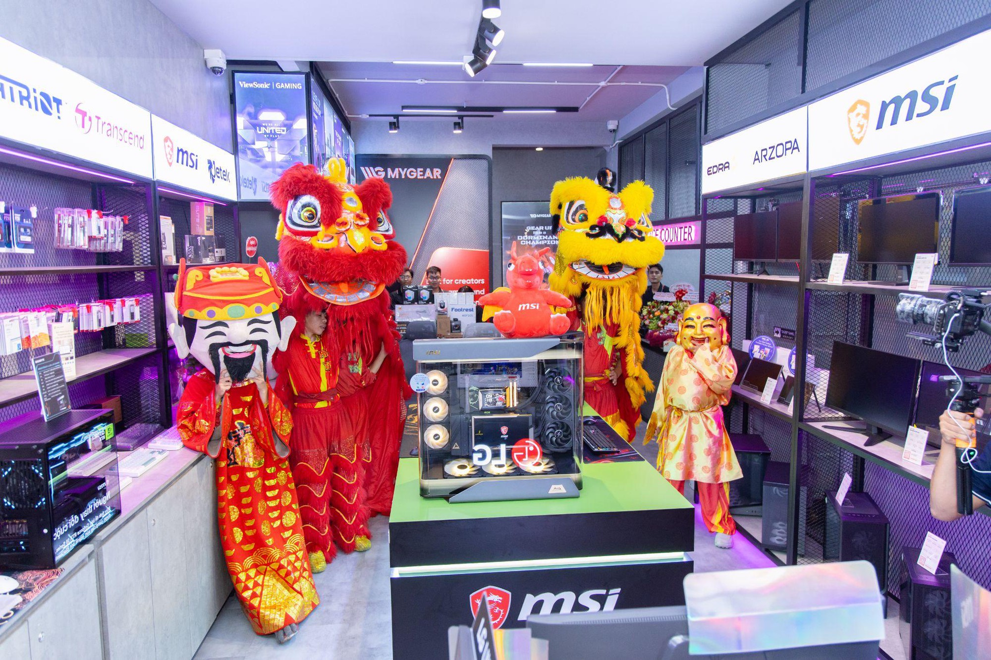 MYGEAR mở rộng điểm chạm khách hàng từ online đến showroom- Ảnh 6.