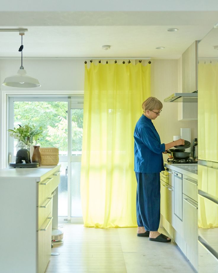 Nghỉ hưu mới nhận ra dọn nh&agrave; kh&ocirc;ng cần chăm chỉ: 6 mẹo gi&uacute;p phụ nữ 60 tuổi giữ nh&agrave; sạch m&agrave; mỗi ng&agrave;y chưa đến 1 giờ - Ảnh 6.