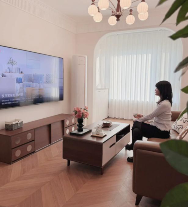 
Tivi 85 inch nh&igrave;n ở cửa h&agrave;ng rất &ldquo;đ&atilde;&rdquo;, nhưng sau khi mang về nh&agrave; t&ocirc;i mới nhận ra 3 vấn đề kh&ocirc;ng ai nhắc trước
- Ảnh 2.