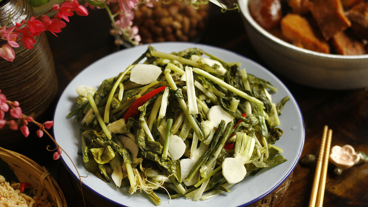 Dưa cải, cà muối ngon miệng ngày đông: Ăn thế nào để hạn chế nguy cơ từ nitrit?- Ảnh 2.