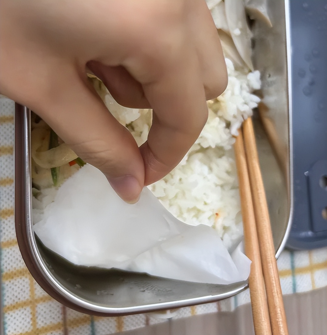 5 m&oacute;n đồ bếp từng khiến nhiều người xuống tiền kh&ocirc;ng tiếc tay: Mua về mới thấy vừa chật nh&agrave; vừa ph&iacute; tiền - Ảnh 11.