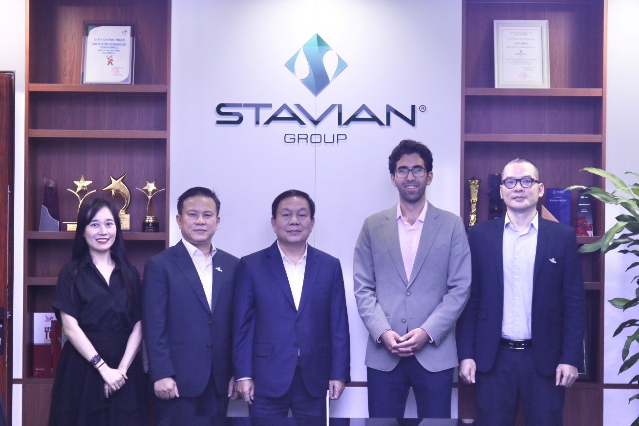 Stavian trao đổi với chuyên gia RAND về hạ tầng siêu trí tuệ- Ảnh 1.