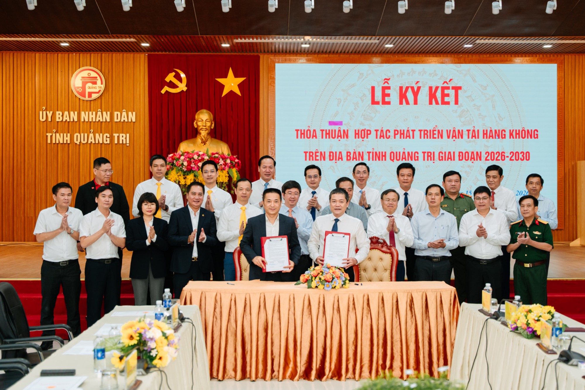 Cảng hàng không Quảng Trị thực hiện chuyến bay kỹ thuật đầu tiên - Ảnh 3.