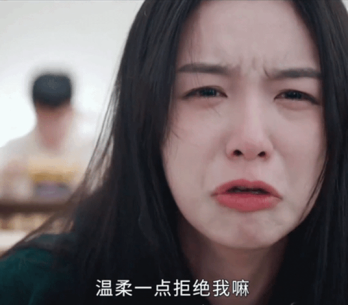 Mỹ nh&acirc;n l&agrave;m mất l&ograve;ng kh&aacute;n giả v&igrave; diễn k&eacute;m v&agrave; c&oacute; th&aacute;i độ chảnh chọe - Ảnh 4.