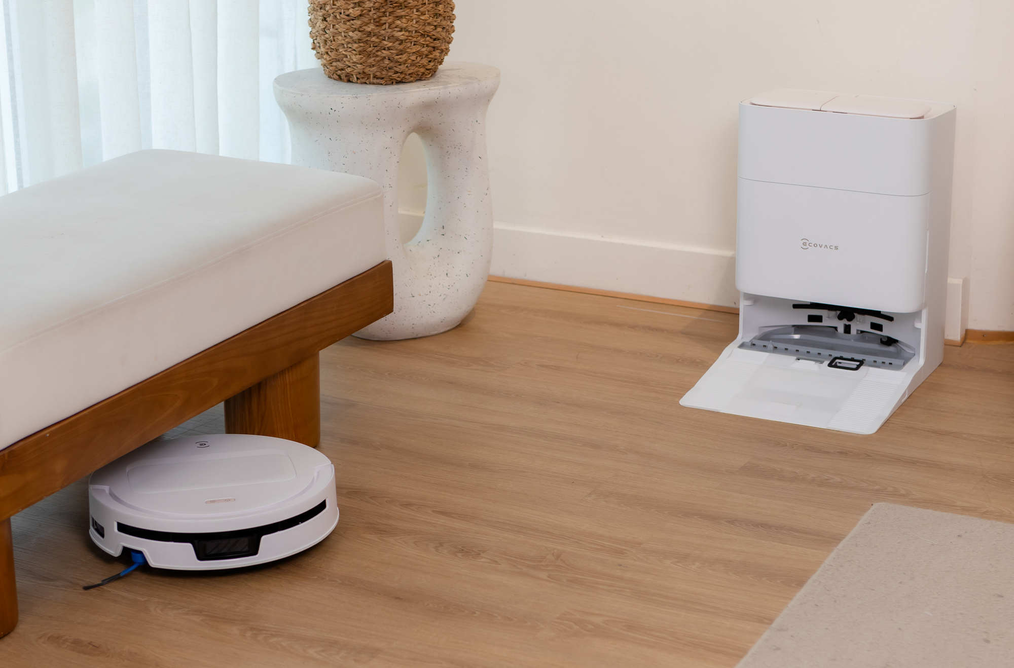 20 giờ việc nhà mỗi tuần và lý do người trẻ giao sàn nhà cho robot- Ảnh 1.