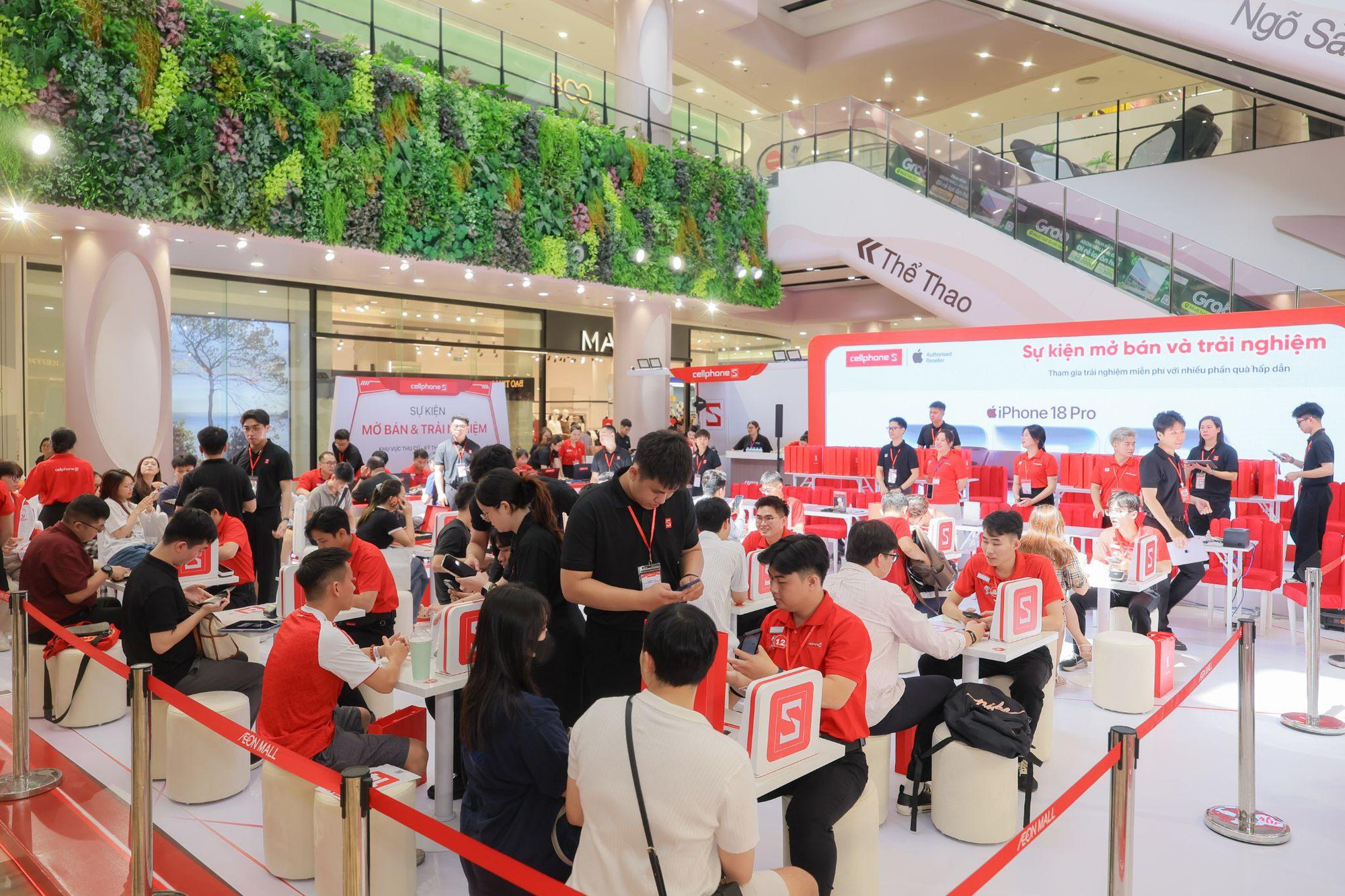 Đặt trước iPhone Duo ch&iacute;nh h&atilde;ng, ưu đ&atilde;i đến 5 triệu- Ảnh 2.