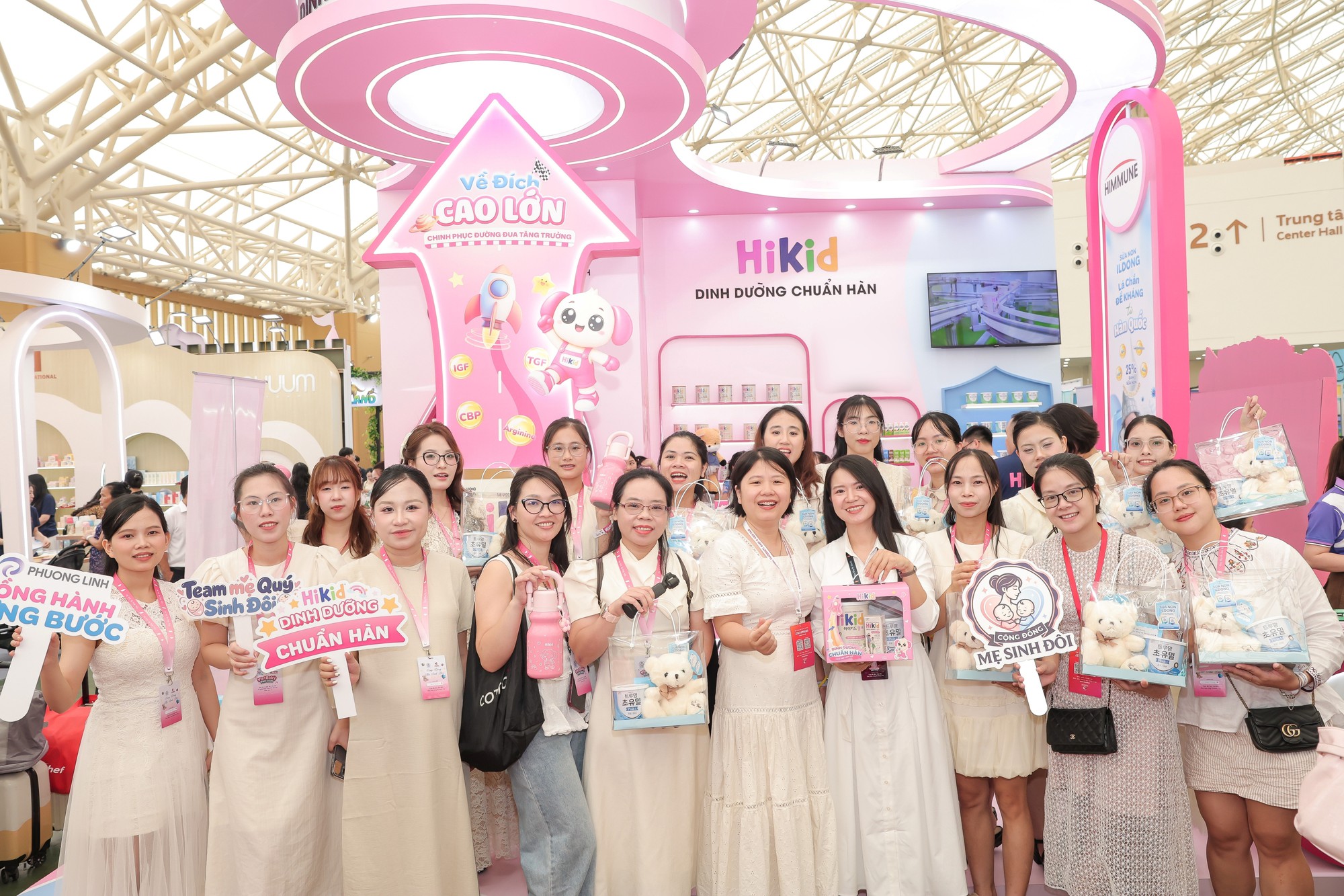Hikid mang &ldquo;Đường đua tăng trưởng&rdquo; đầy sắc m&agrave;u đến Vietbaby Fair H&agrave; Nội 2026- Ảnh 2.