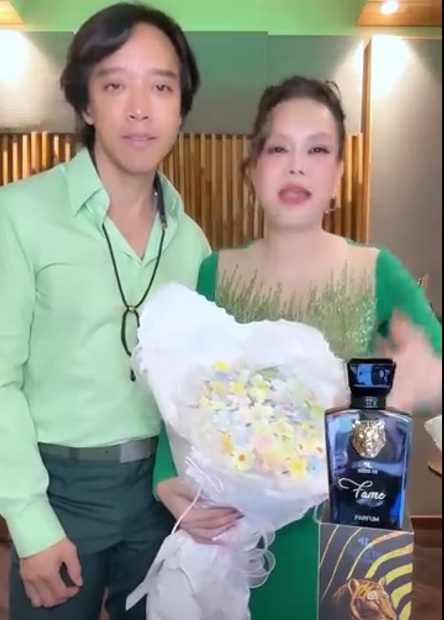 Việt Hương nói thẳng: "Đừng vào rủa xả tôi cho mệt" - Ảnh 1.