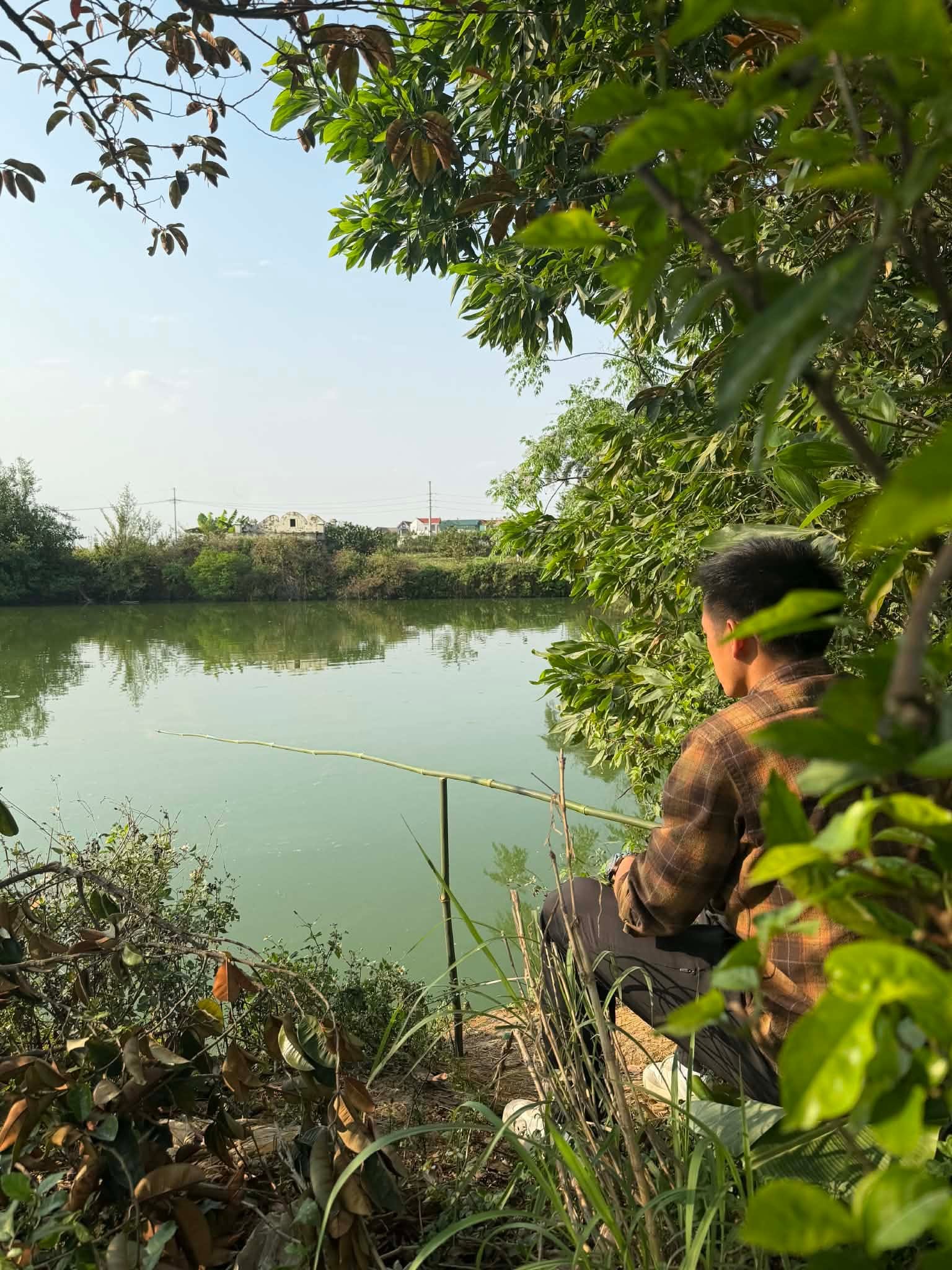 Văn Quyết thích câu cá- Ảnh 3.