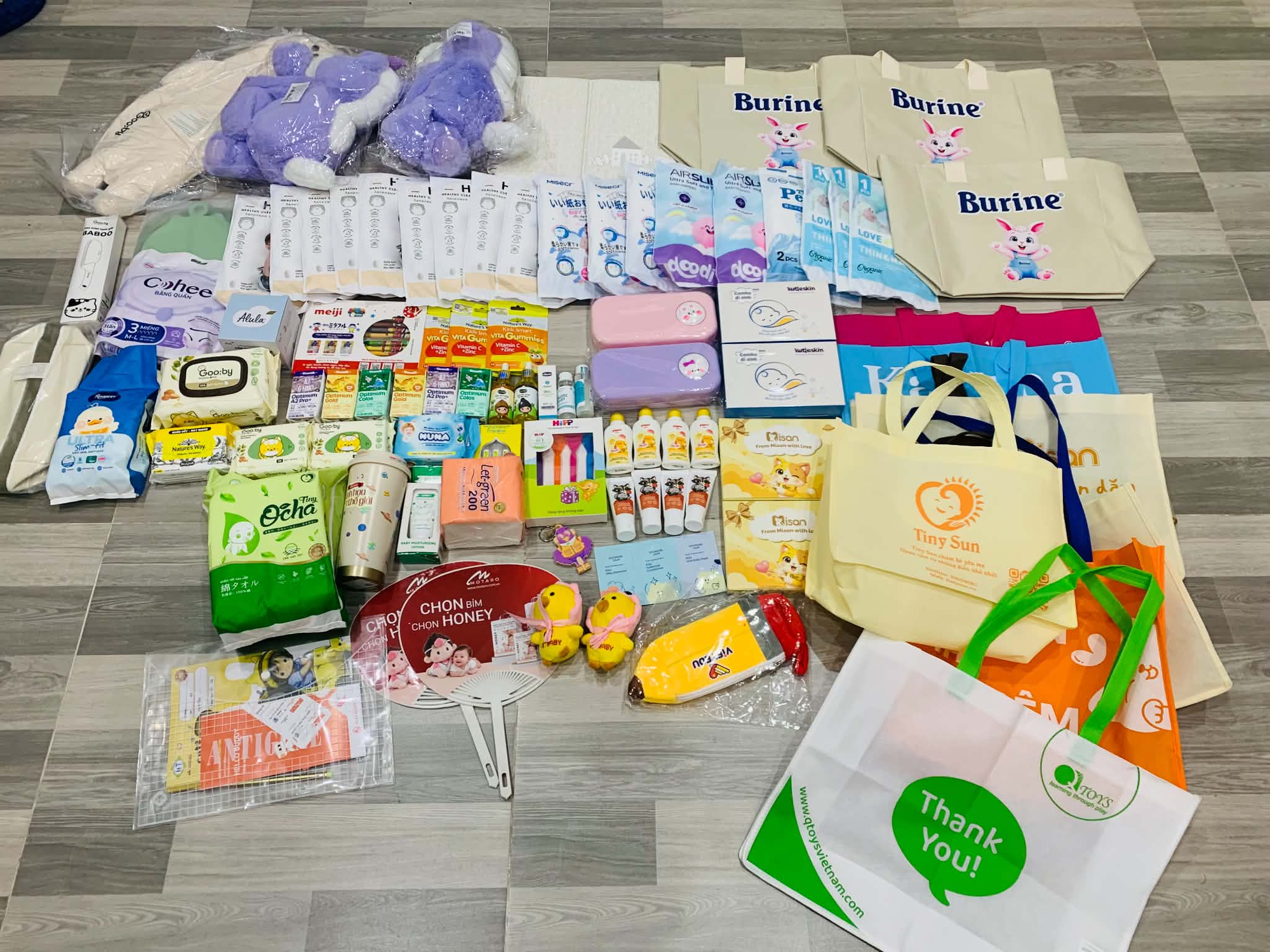 Xuất phát từ 6h sáng, vượt 30km đi hội trợ Mẹ và Bé: Mẹ bỉm 2 con khoe "chiến tích" sau 6 tiếng săn quà khiến dân tình trầm trồ- Ảnh 3.