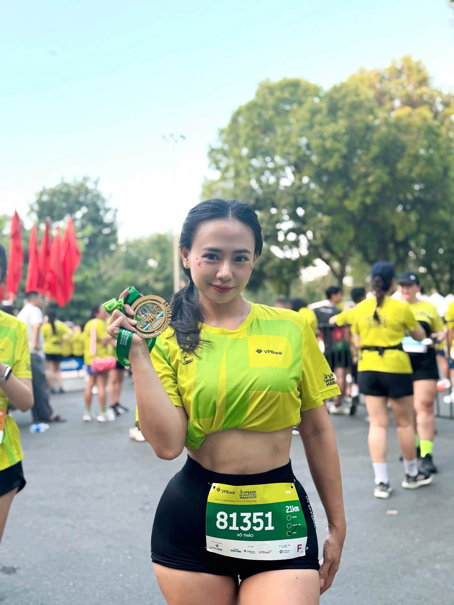 “Một mét vuông, mười nàng thơ” trên đường chạy VPBank giữa mùa thu Hà Nội- Ảnh 5.