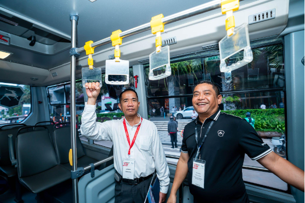 Đại diện Việt Nam duy nhất tại CAM AUTO, GAZ đẩy mạnh kết nối vận tải ASEAN - Ảnh 1.