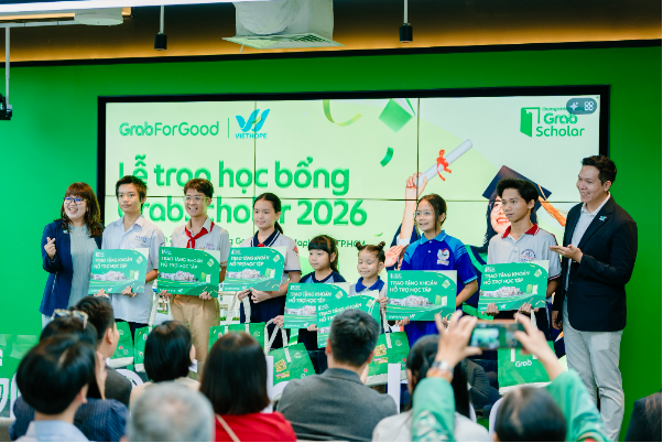 GrabScholar 2026 tiếp sức hành trình học tập của hơn 300 học sinh, sinh viên- Ảnh 2.
