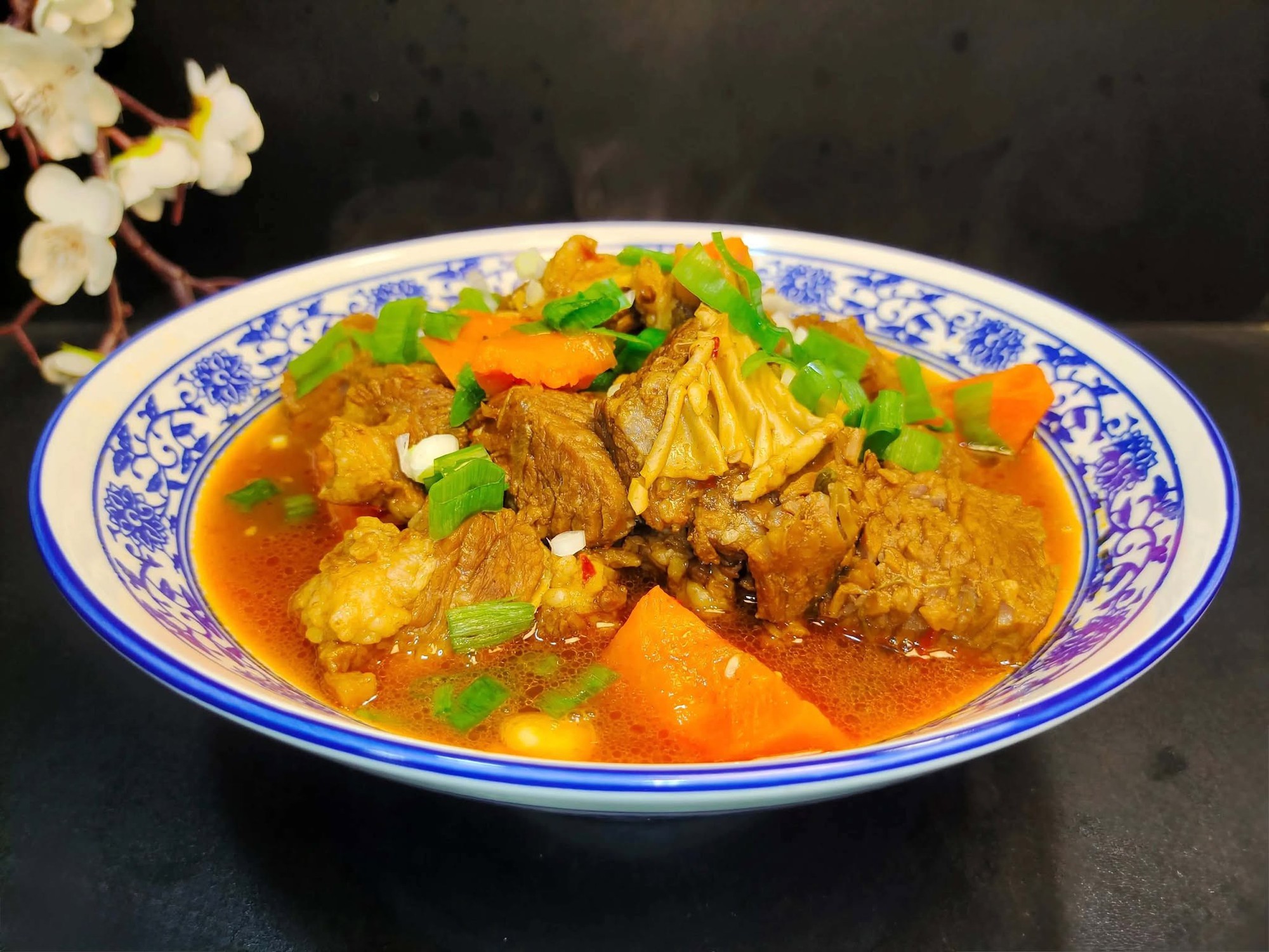 Món ăn này bổ dưỡng, ngon miêng, nước dùng lại rất tuyệt để nấu mì - Ảnh 2.