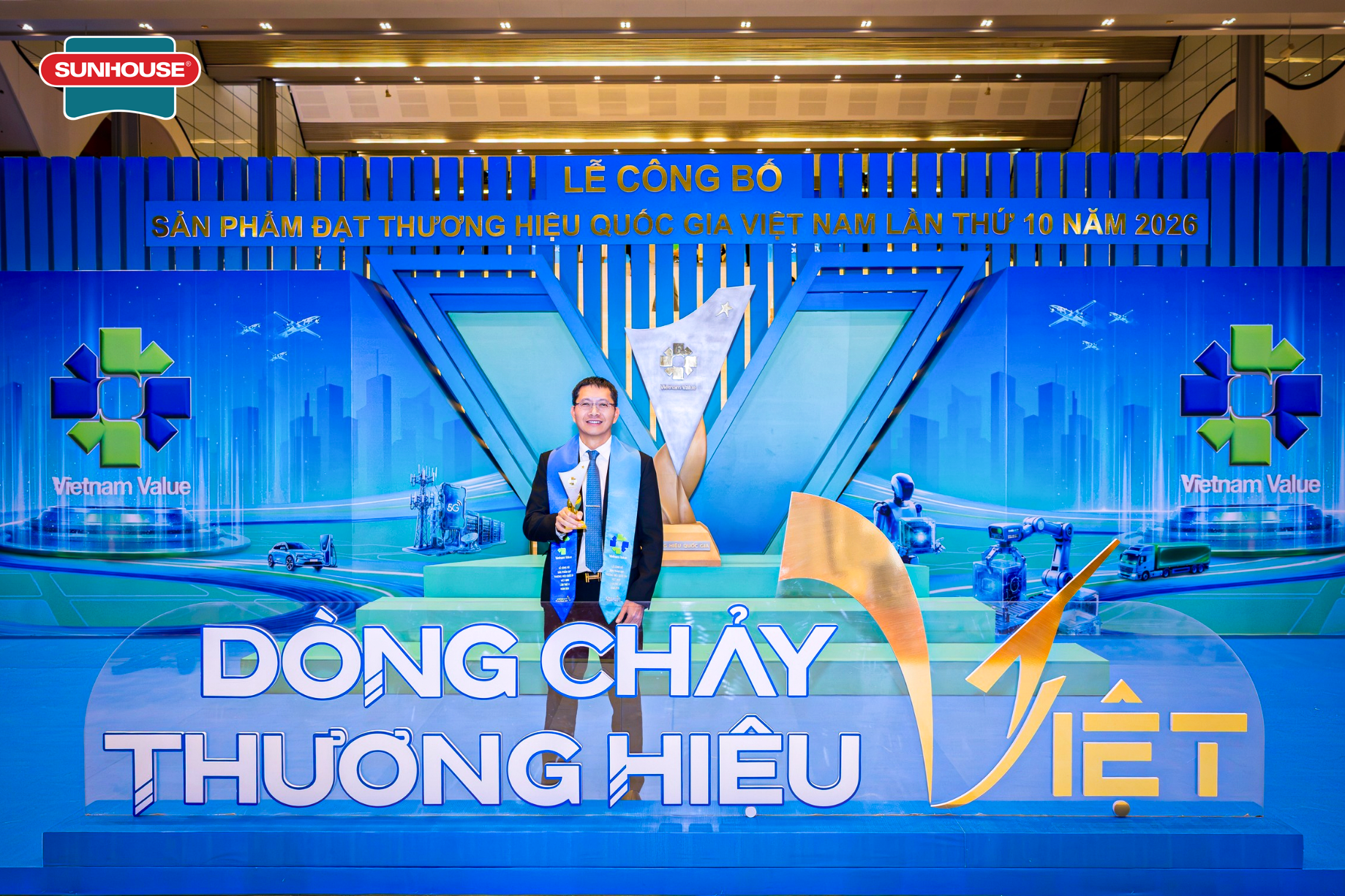 &rlm;&ldquo;Đột nhập&rdquo; nh&agrave; m&aacute;y SUNHOUSE: Kh&aacute;m ph&aacute; năng lực ph&iacute;a sau hai dấu mốc vinh danh trong nước v&agrave; quốc tế&rlm; - Ảnh 1.
