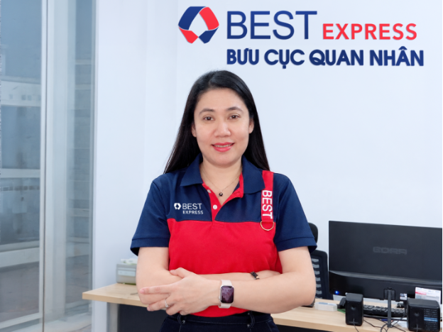 Những b&ocirc;ng hồng th&eacute;p ki&ecirc;n cường của ng&agrave;nh giao nhận - Ảnh 1.