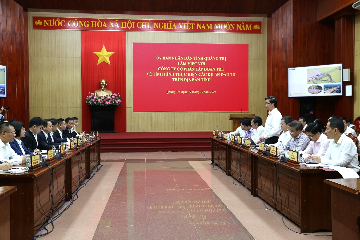 Quảng Trị và T&T Group bàn cách gỡ khó khăn, tăng tốc triển khai loạt dự án trọng điểm- Ảnh 1.