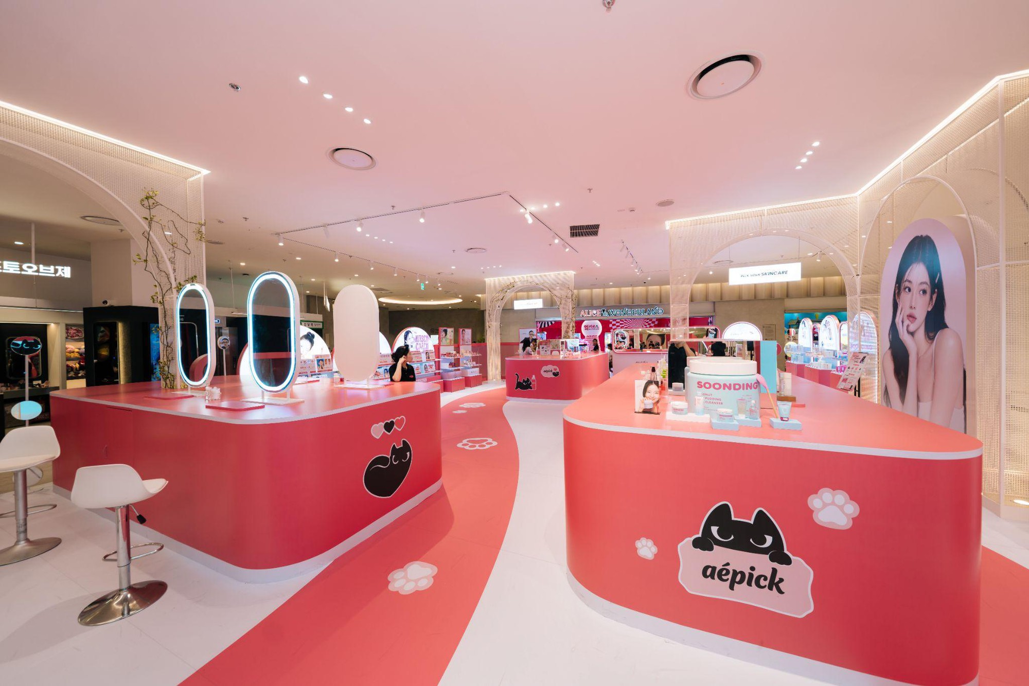Hội mê mỹ phẩm Hàn Quốc có thêm chỗ để shopping, check-in và săn quà- Ảnh 6.