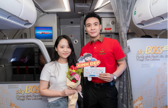 C&ugrave;ng Vietjet trao gửi ngọt ng&agrave;o đến một nửa xinh đẹp của thế giới nh&acirc;n ng&agrave;y 20/10 - Ảnh 4.