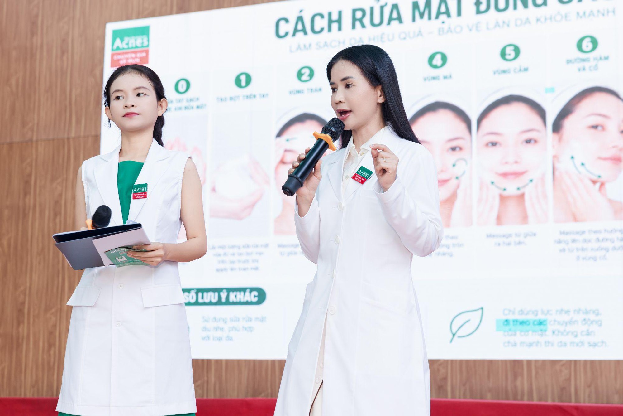 Acnes c&ugrave;ng Jollibee &ldquo;Mở ra niềm vui&rdquo; tại The Jolly School - Yah! 2026, lan tỏa kiến thức chăm da khoa học đến học sinh- Ảnh 5.