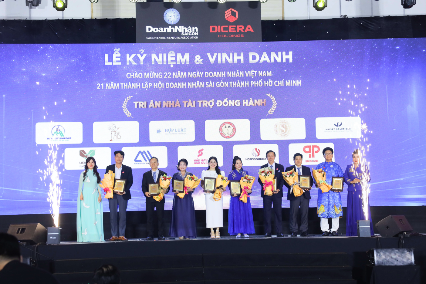 Doanh nhân kiến tạo thương hiệu 2026: Dấu ấn bản lĩnh của nữ CEO Uuviet Solutions- Ảnh 4.