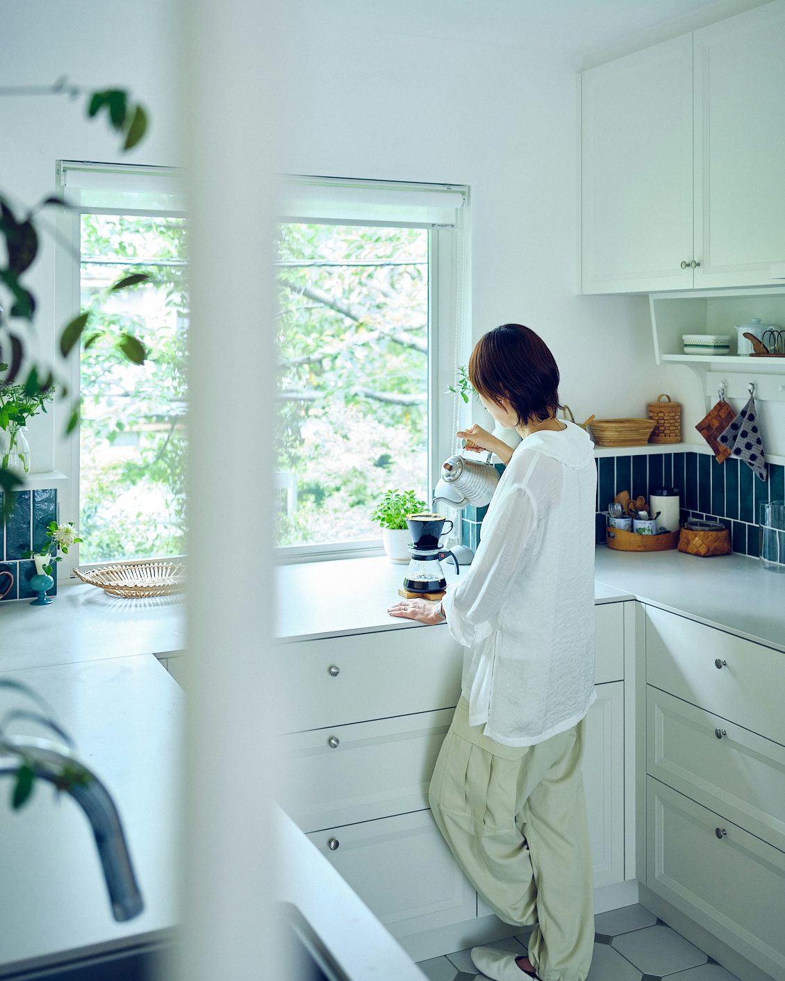 Rời th&agrave;nh phố lớn để trở về qu&ecirc; kh&ocirc;ng phải l&agrave; điều đ&aacute;ng xấu hổ: Giới trẻ đang &acirc;m thầm thay đổi, kiếm &iacute;t hơn nhưng dễ để d&agrave;nh hơn - Ảnh 1.