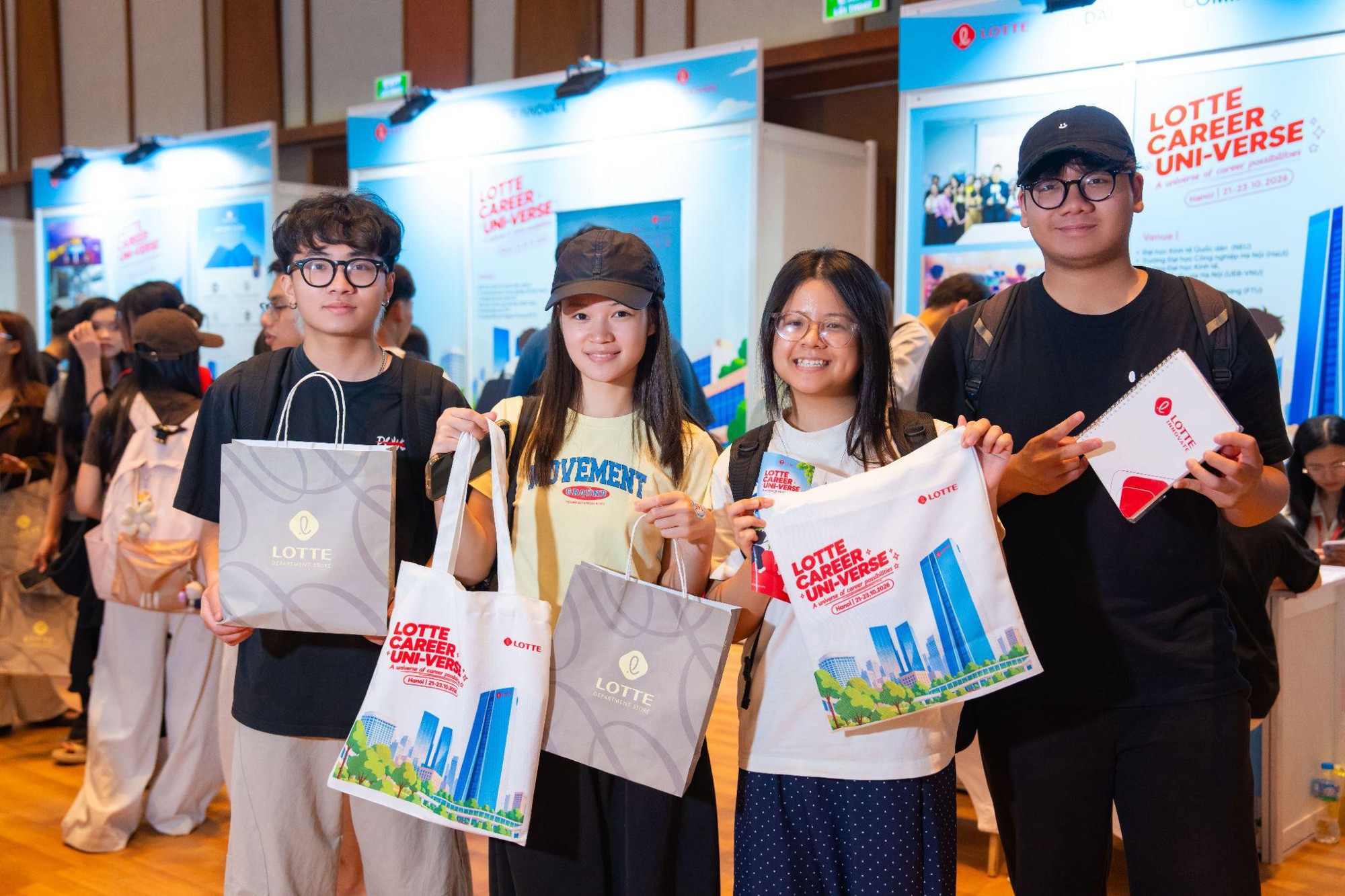LOTTE Career UNI-verse 2026: LOTTE kết nối doanh nghiệp với nh&acirc;n lực trẻ tại c&aacute;c trường đại học H&agrave; Nội- Ảnh 1.