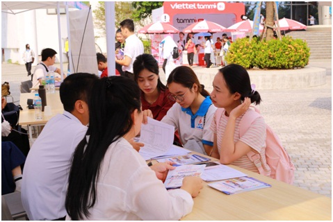 Ngày hội Việc làm Thanh niên Thủ đô năm 2026: Đồng hành cùng sinh viên trên hành trình kết nối việc làm - Ảnh 10.