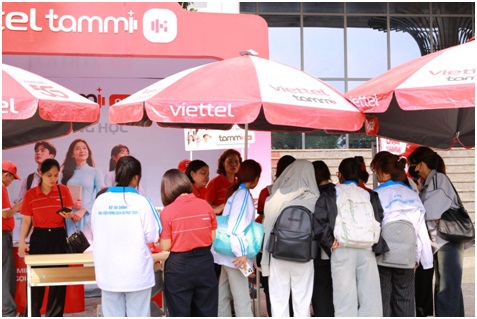 Ngày hội Việc làm Thanh niên Thủ đô năm 2026: Đồng hành cùng sinh viên trên hành trình kết nối việc làm - Ảnh 8.