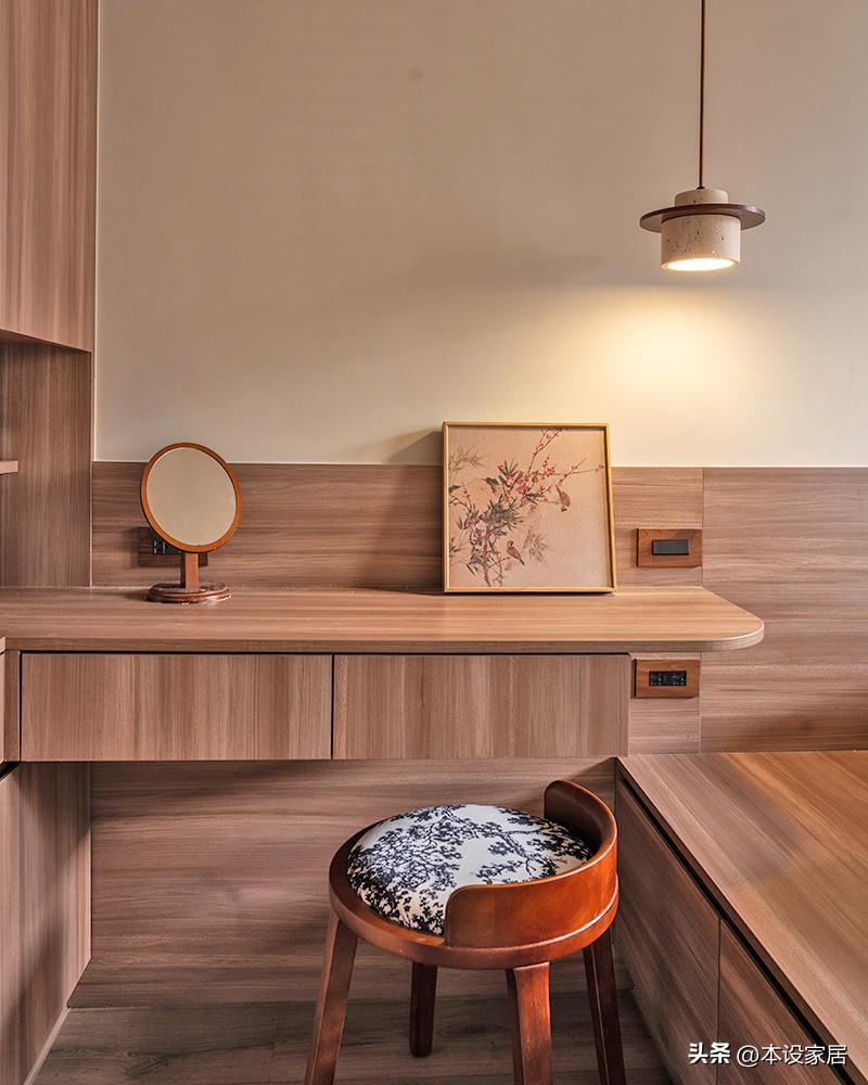 Căn hộ 46m&sup2; xuống cấp của đ&ocirc;i vợ chồng trung ni&ecirc;n được cải tạo th&agrave;nh kh&ocirc;ng gian 3 ph&ograve;ng: C&aacute;ch tận dụng từng m&eacute;t vu&ocirc;ng khiến nhiều người bất ngờ- Ảnh 8.