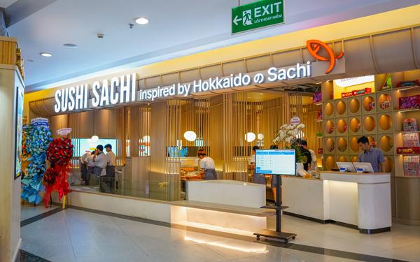 Một thương hiệu sushi băng chuyền mới cùng hệ thống Sushi Hokkaido Sachi đã cập bến Landmark - Ảnh 1.