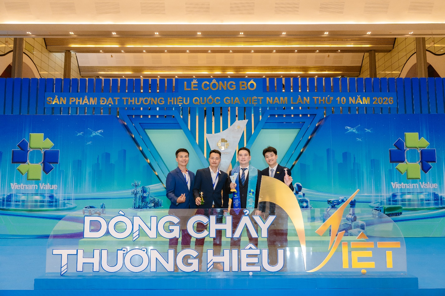 Từ Miss Saigon đến Miss Vietnam: Chiến lược phát triển hệ sinh thái nước hoa Việt- Ảnh 2.