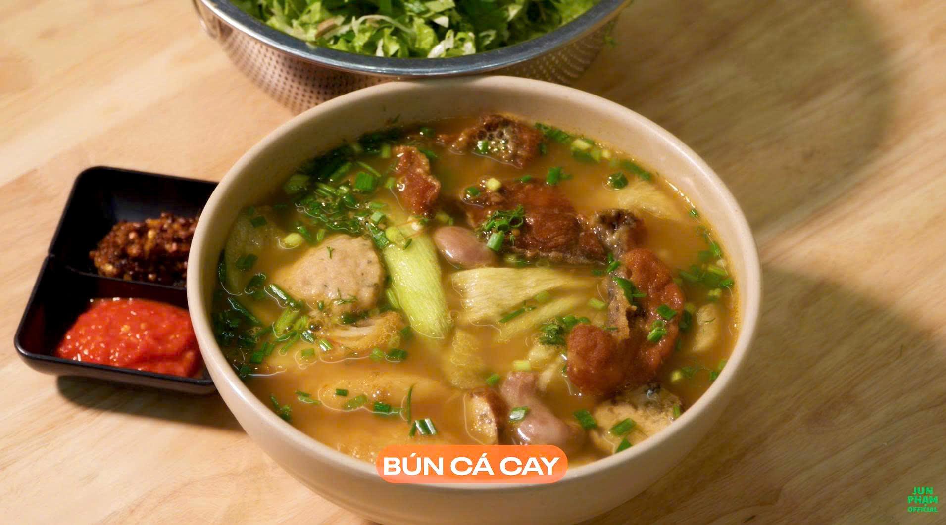 Đến Hải Phòng, đừng bỏ lỡ 4 món ngon vị đúng đỉnh đã được Jun Phạm và Thái Lê Minh Hiếu kiểm chứng - Ảnh 4.