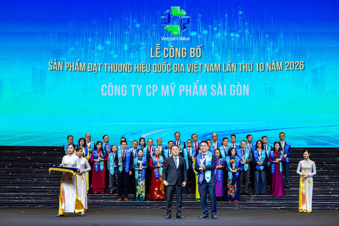 Từ Miss Saigon đến Miss Vietnam: Chiến lược phát triển hệ sinh thái nước hoa Việt- Ảnh 3.