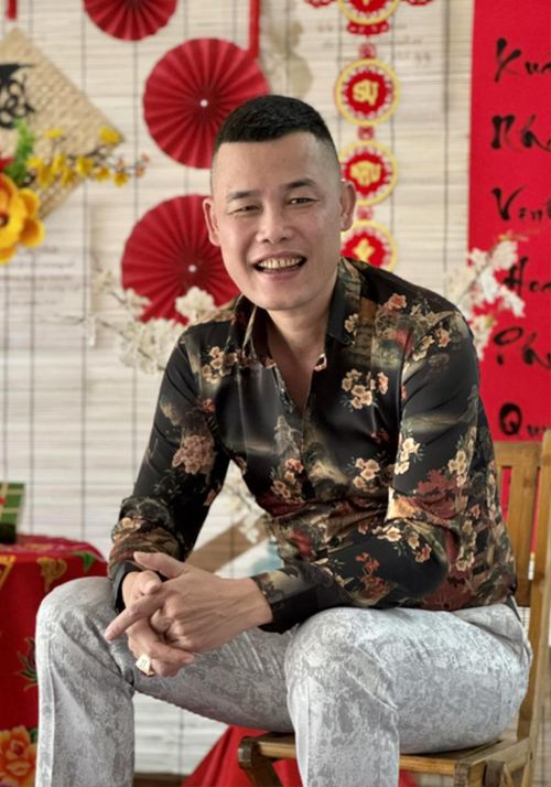 Nghệ sĩ Việt vướng loạt thị phi, thay vợ như thay &aacute;o, U50 kh&ocirc;ng mặn m&agrave; y&ecirc;u đương- Ảnh 4.