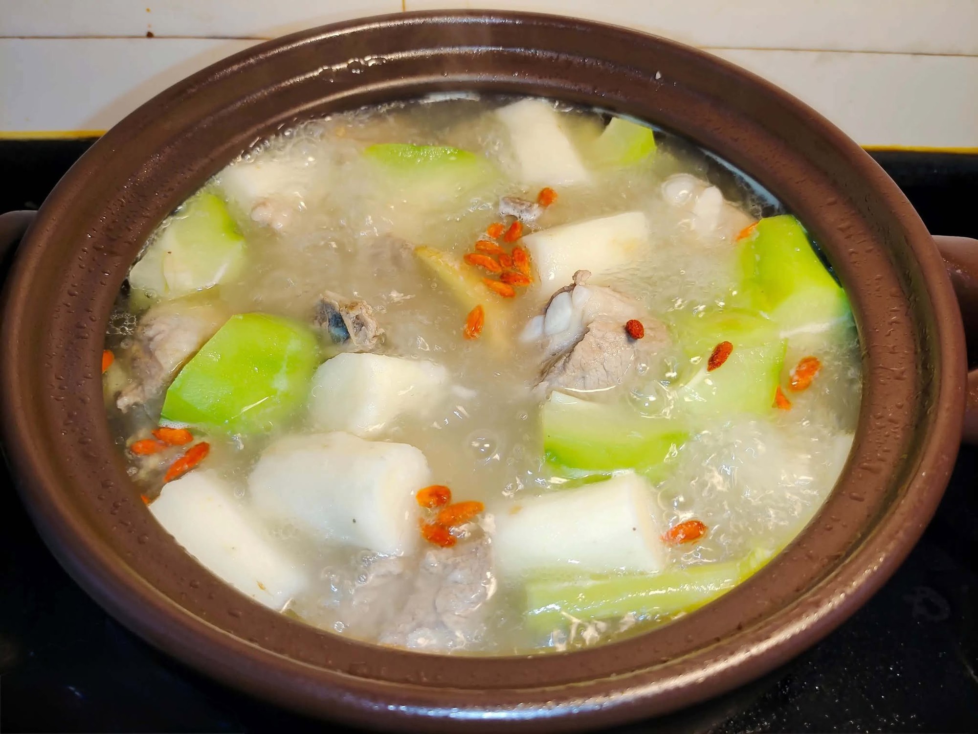 Canh g&agrave; hay canh c&aacute; cũng kh&ocirc;ng s&aacute;nh bằng m&oacute;n canh n&agrave;y trong bữa cơm m&ugrave;a thu- Ảnh 6.
