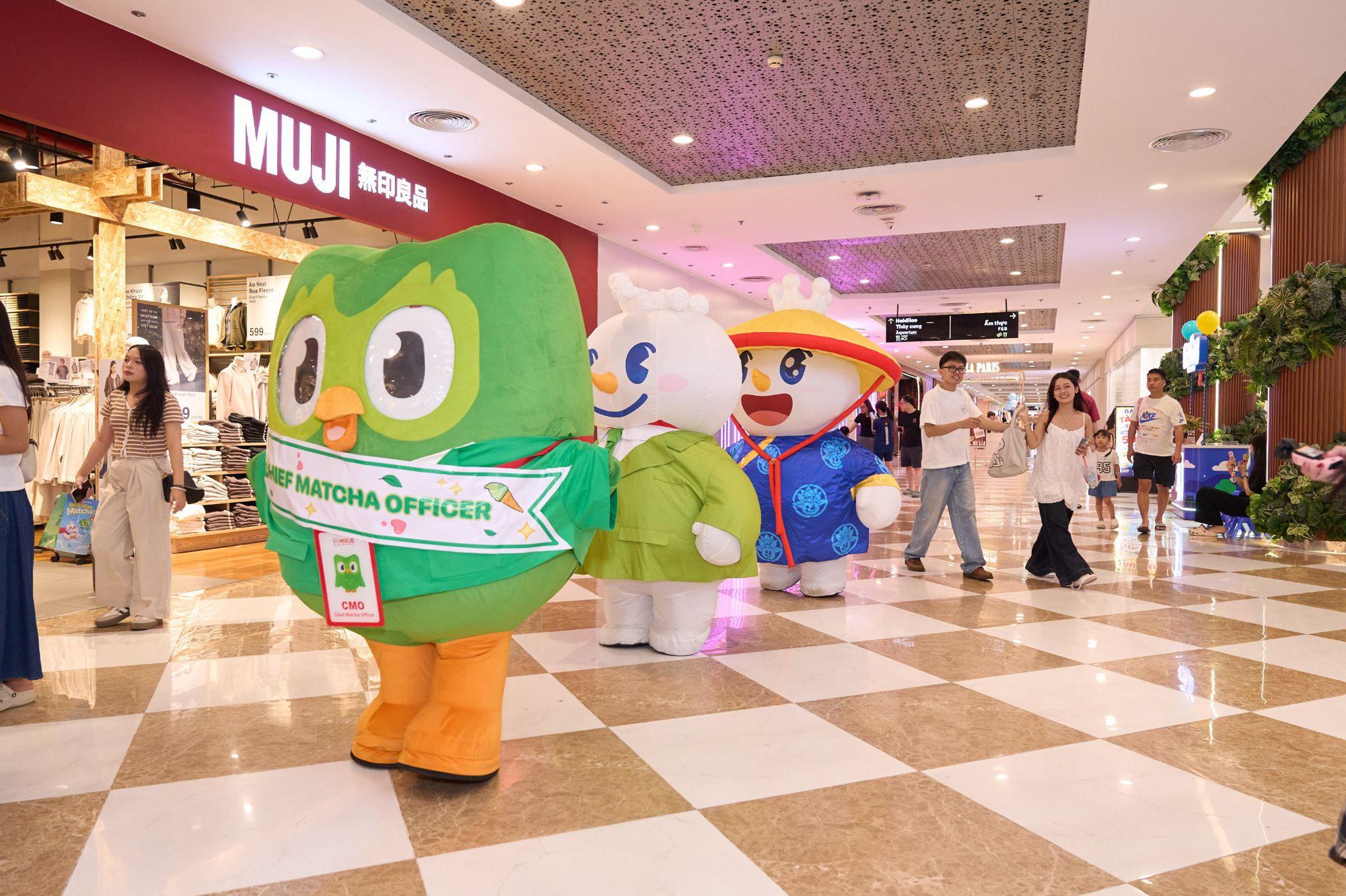Cú xanh Duo làm CMO của MIXUE: học ngoại ngữ cũng có thể “đổi mood” bằng một ly Matcha - Ảnh 2.