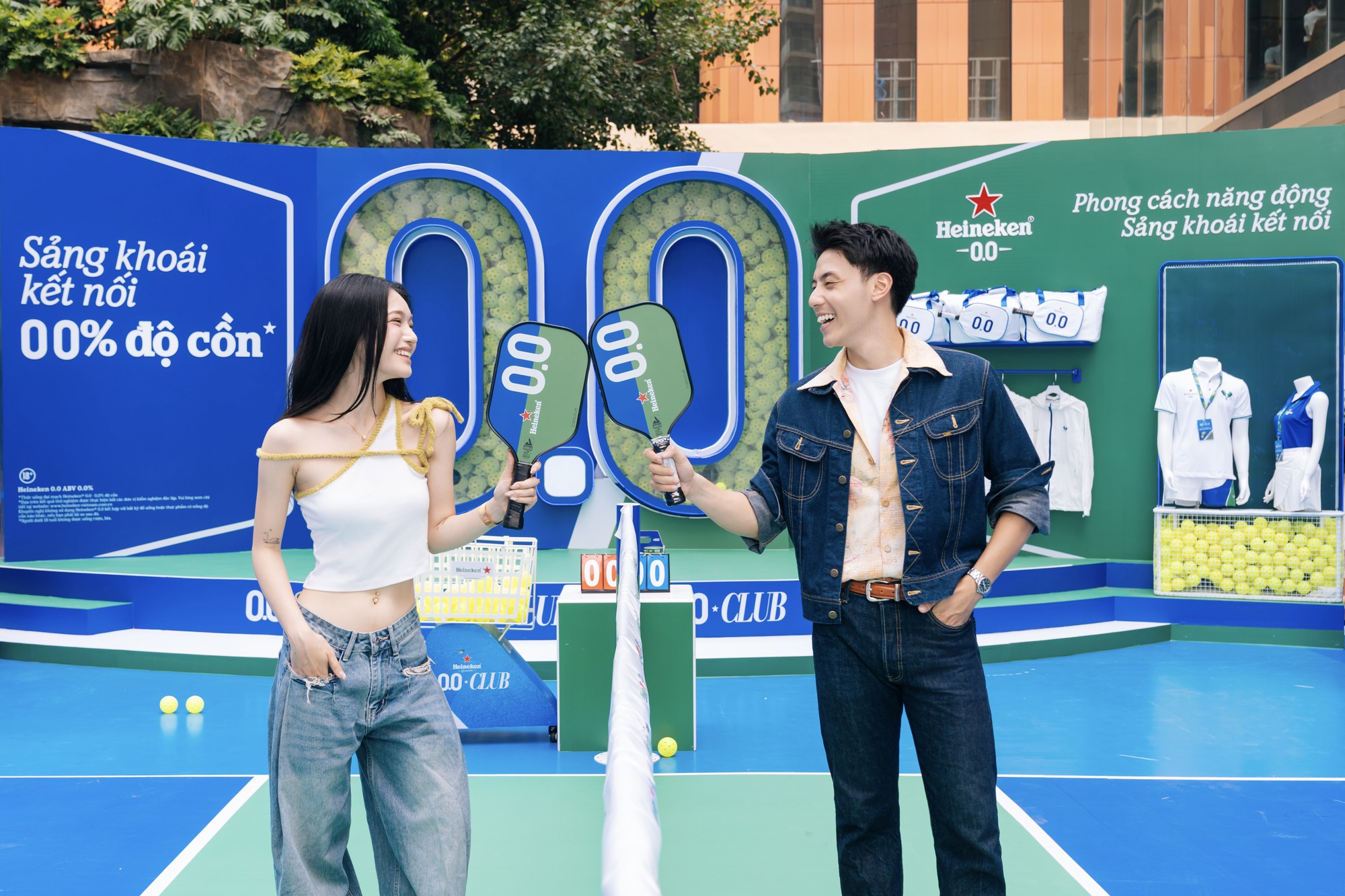 Heineken 0.0 CLUB bất ngờ xuất hiện tại Hanoi Centre: Khi Thủ đ&ocirc; nhập trận giao hữu tạo kết nối mới- Ảnh 2.
