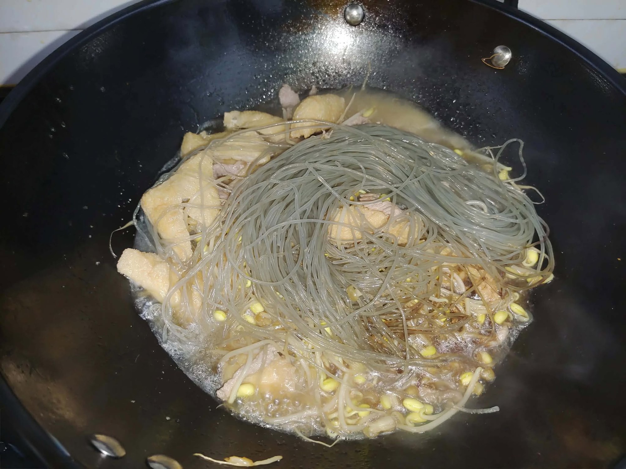 M&oacute;n n&agrave;y nấu dễ, rẻ m&agrave; ngon miệng, lại ho&agrave;n hảo ngay cả khi bạn kh&ocirc;ng c&oacute; cảm gi&aacute;c th&egrave;m ăn- Ảnh 6.