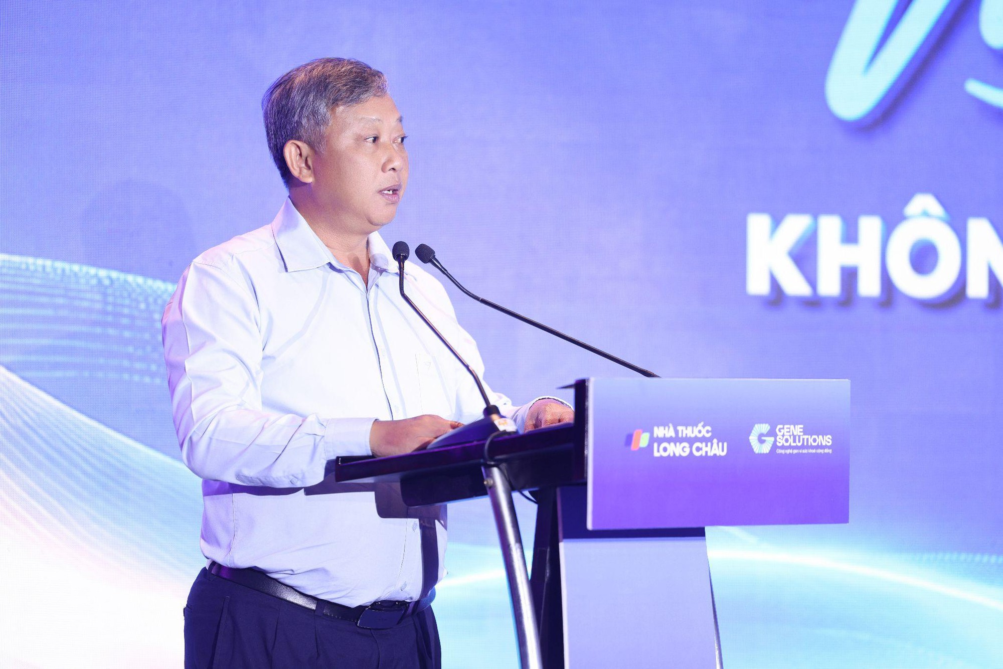 NSND Bạch Tuyết, Hari Won, Suboi v&agrave; Ch&acirc;u Tuyết V&acirc;n c&ugrave;ng l&agrave;m điều đặc biệt v&igrave; sức khỏe phụ nữ Việt Nam  - Ảnh 7.