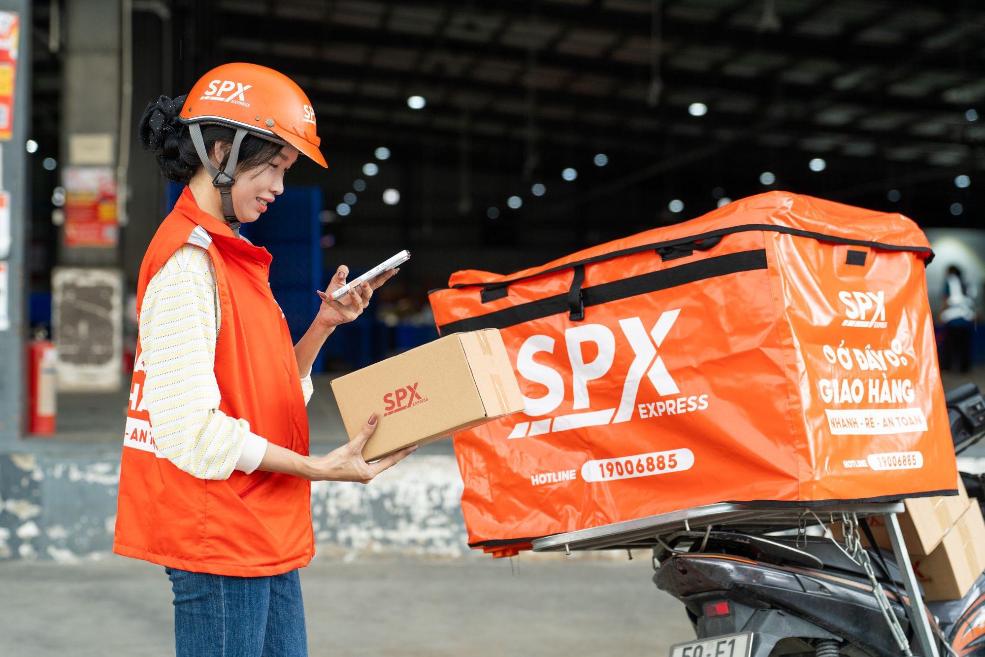 Đ&acirc;u cũng ship, SPX Express đồng h&agrave;nh c&ugrave;ng chủ shop kinh doanh hiệu quả - Ảnh 1.