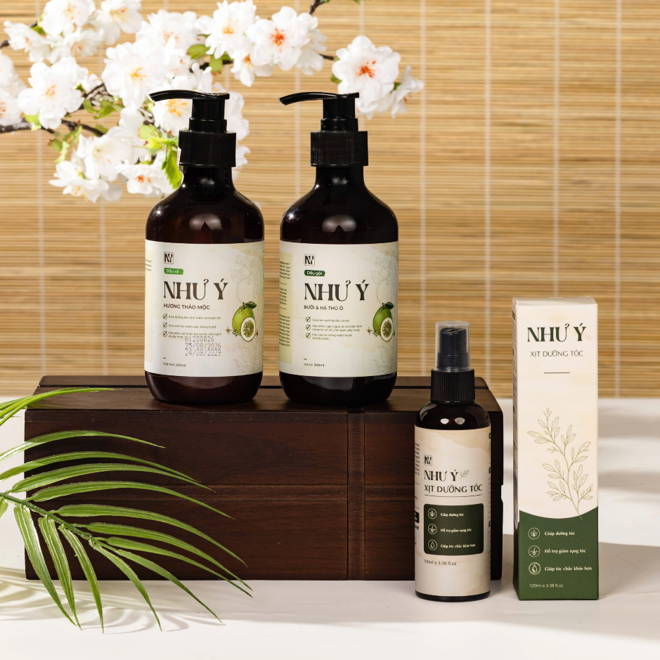Xu hướng chăm s&oacute;c t&oacute;c từ &lsquo;dầu gội thảo mộc&rsquo; l&ecirc;n ng&ocirc;i cả với giới trẻ- Ảnh 1.